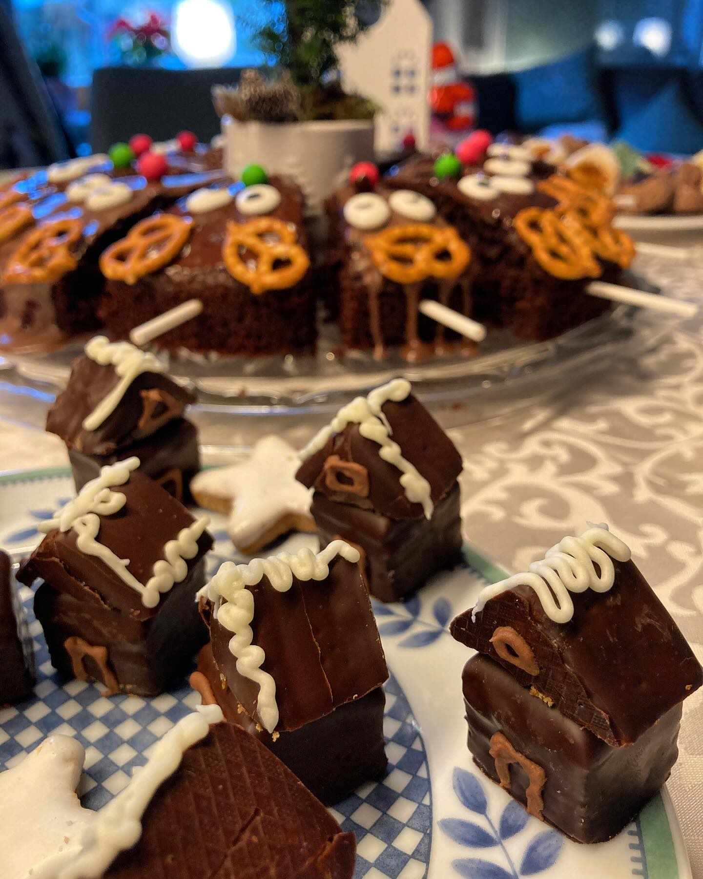 Fröhlichen 2.Advent #familienzeit #advent #fastschonweihnachten #kaffeetafel